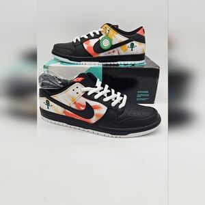 Nike  SB Dunk Low Tie- Dye Raygun